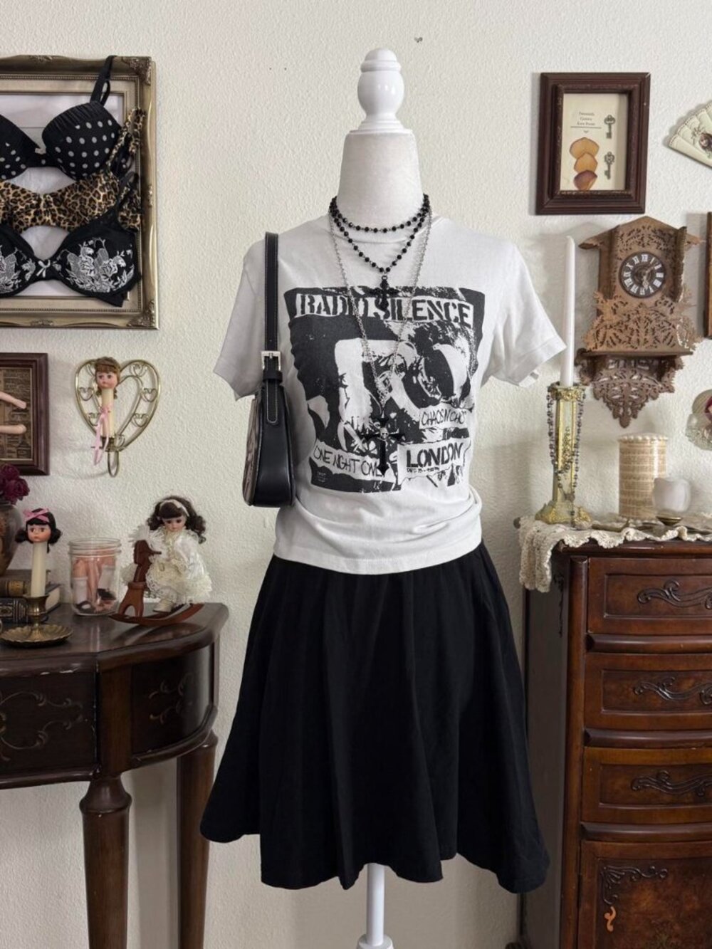 2010s indie sleaze classic black skater skirt